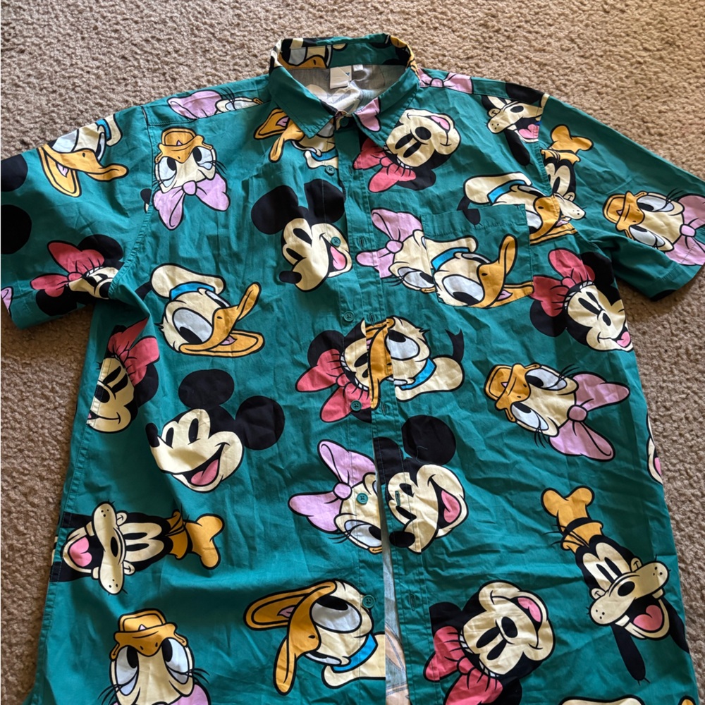 Vintage Disney All Over Mickey Donald Goofy & Pluto - XL Short Sleeve
